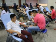 Tin tức - Hiến máu cứu người không kể ngày hay đêm