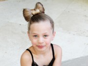 Làm mẹ - 5 phút làm tóc nơ xinh-mát-gọn cho con gái yêu