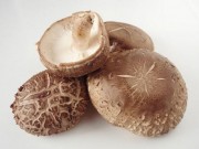 Sức khỏe - Những loại rau phổ biến có tác dụng làm đẹp da, trị mụn