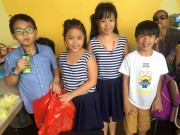 Làm mẹ - Trần Bờm, Suti nhí nhảnh dự sinh nhật Tê Giác