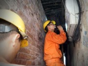 Mua sắm - Giá cả - Tiền điện tăng vọt: Lãnh đạo EVN nói dân phải... tự kiểm soát (?!)