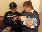 Làng sao - Vợ Châu Kiệt Luân vừa chính thức sinh con gái