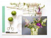 Nhà đẹp - Cắm hoa bằng chanh lát đơn giản mà độc đáo