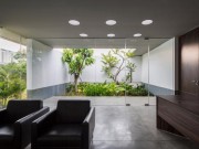 Nhà đẹp - Đà Nẵng: Tòa nhà nghìn mét ngập vườn xanh giữa không gian