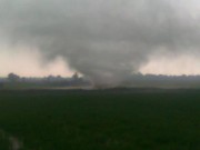 Tin tức - Clip “vòi rồng” càn quét ở Thái Bình