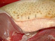 Mua sắm - Giá cả - Công nghệ "lên đời" thịt lợn nái thành… thịt lợn rừng