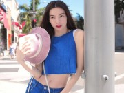 Làng sao - Hồ Ngọc Hà khoe eo thon quyến rũ trên đất Mỹ