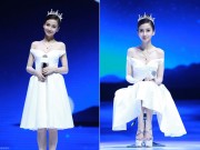 Làng sao - Angela Baby đội vương miện xinh như công chúa