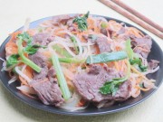 Bếp Eva - Thịt bò xào củ cải khô ngày mưa