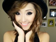 Làm đẹp - Trang điểm tươi trẻ cùng chuyên gia Sophia Chang