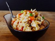 Bếp Eva - Đãi cả nhà cơm rang thịt gà vào bữa sáng