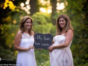 Bà bầu - Chuyện lạ: Em gái song sinh mang thai hộ chị