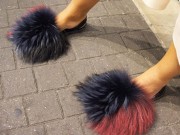 Thời trang - Tín đồ thích thú với mốt giày "chổi lau nhà"