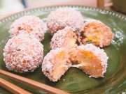 Bếp Eva - Cơm nắm nhồi phô mai chiên