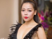 Làng sao - Hà Linh: "Tôi nghĩ bộ trang phục không có gì hở hang"