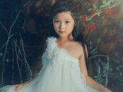 Thời trang - Mẫu nhí Việt nổi tiếng trên báo Mỹ xinh như công chúa