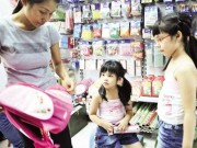 Tin tức - Trẻ dễ ngộ độc vì sách, vở, đồ dùng có mùi thơm