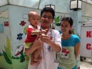 Tin tức - Cháu bé 8 tháng tuổi viêm màng não mủ 'thoát hiểm' thần kỳ