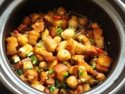 Bếp Eva - Thịt ba chỉ kho nấm rơm ngon cơm phải biết