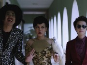 Xem & Đọc - Hé lộ tạo hình độc lạ của dàn diễn viên "Trùm cỏ"