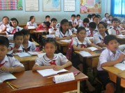 Tin tức - Nhọc nhằn học nhờ vì trường lớp thiếu
