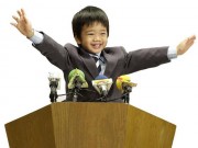 Làm mẹ - 8 dấu hiệu nhận biết bé thông minh