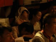 Tin tức - Người dân nằm ngủ giữa đường từ nửa đêm chờ xem diễu binh 2.9