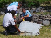 Tin tức - Pháp xác nhận mảnh vỡ trên đảo Reunion của MH370