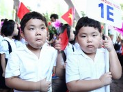 Làm mẹ - Con trai Xuân Bắc đáng yêu ngày khai trường