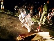 Tin tức - Tai nạn liên hoàn, cháu tử vong, bố và con nguy kịch