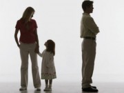 Eva tám - Hôn nhân đổ nát còn “cào mặt” nhau ra