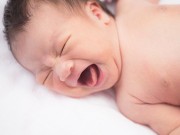 Làm mẹ - Sai lầm “giật mình” khiến bé quấy mẹ cả đêm không ngủ