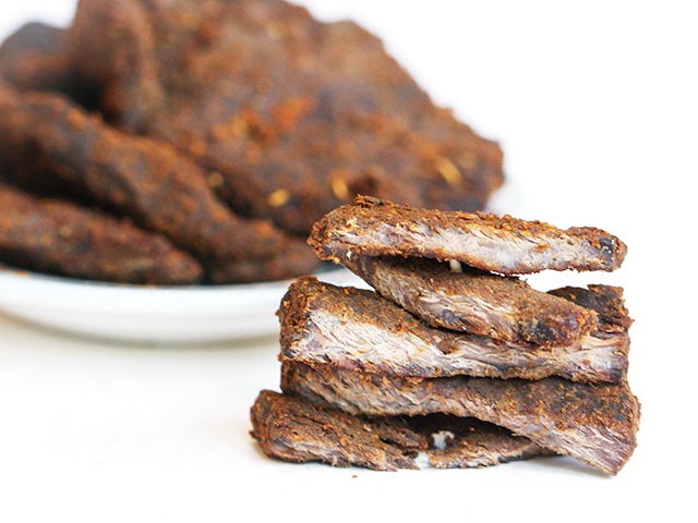 Cách làm thịt bò khô bằng nồi cơm điện siêu ngon