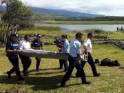 Tin tức - Phát hiện vật thể lớn nghi là mảnh vỡ MH370 gần đảo Reunion