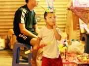 Tin tức - Trẻ khó thở, mẩn ngứa vì mặt nạ đồ chơi giá rẻ