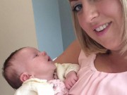 Làm mẹ - Bé sơ sinh suýt tử vong vì nụ hôn của mẹ