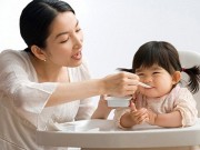 Làm mẹ - Những món ăn mẹ vẫn tưởng bổ mà hóa hại con