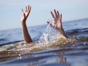 Tin tức - Đi chăn trâu tắm kênh, 2 trẻ chết đuối thương tâm