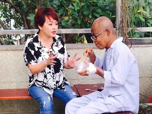 Vì sao nghệ sĩ Hán Văn Tình khỏe lại sau dự đoán “chỉ còn tính bằng ngày”?
