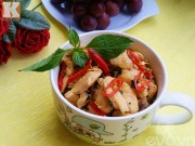 Bếp Eva - Gà xào húng quế đơn giản mà ngon