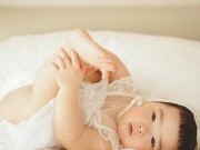 Làm mẹ - Những hình ảnh cực đáng yêu của bé gái 'thánh ăn'
