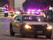 Tin tức - Mỹ: 2 tên bắn tỉa trúng 11 cảnh sát, 4 người thiệt mạng