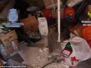 Tin tức - Thanh niên 19 tuổi chỉ nặng bằng đứa trẻ 12 vì bị cha tâm thần giam suốt 2 năm