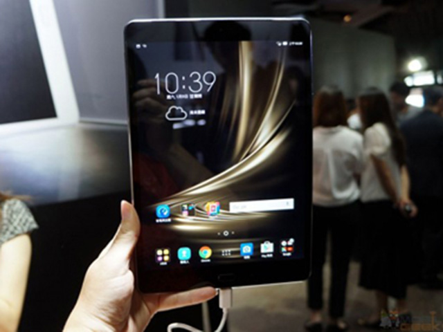Asus ra mắt máy tính bảng ZenPad 3S 10, giá gần 8 triệu đồng