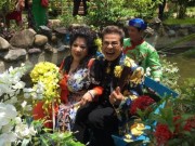 Clip Eva - Video: Lễ rước dâu lãng mạn bằng thuyền hoa của MC Thanh Bạch