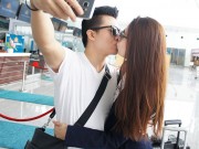 Làng sao - Vợ chồng HH Dương Thuỳ Linh gây ghen tỵ khi hôn nhau ở sân bay