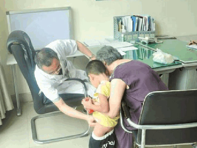 Thói quen này có thể mang đến ung thư cho con trai