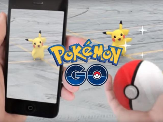 'Cười ra nước mắt' với những tình huống khó đỡ khi chơi Pokemon GO trên thế giới