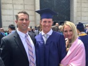 Tin tức - Cầu thủ bóng chày 9X bị bắn chết vì mải chơi Pokemon Go trong công viên