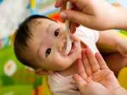 Làm mẹ - Mẹ cần biết: Chế độ ăn dặm cho trẻ từ 6 đến 18 tháng tuổi